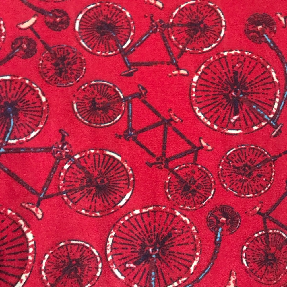 Lularoe tall and curvy bike retro leggings